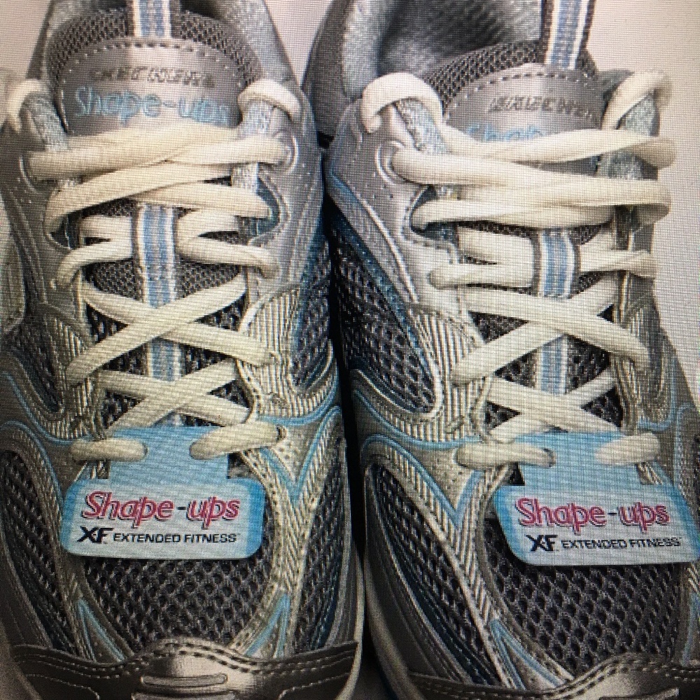 Skechers Gray & Silver Shape-ups Sneakers New 8.5